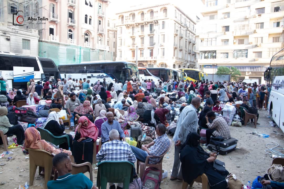 السياسة والأخبار