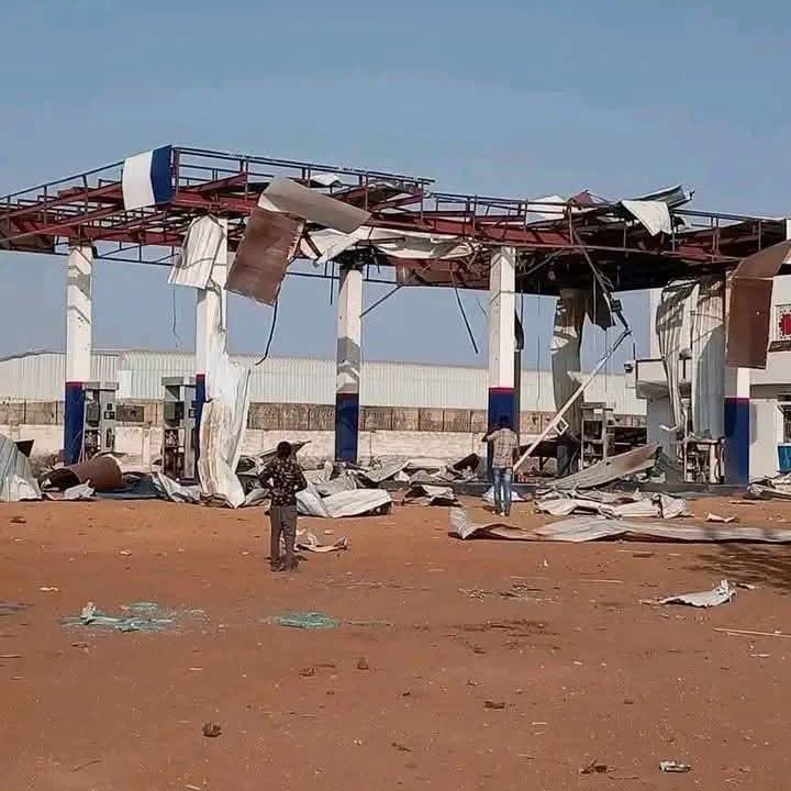 السياسة والأخبار