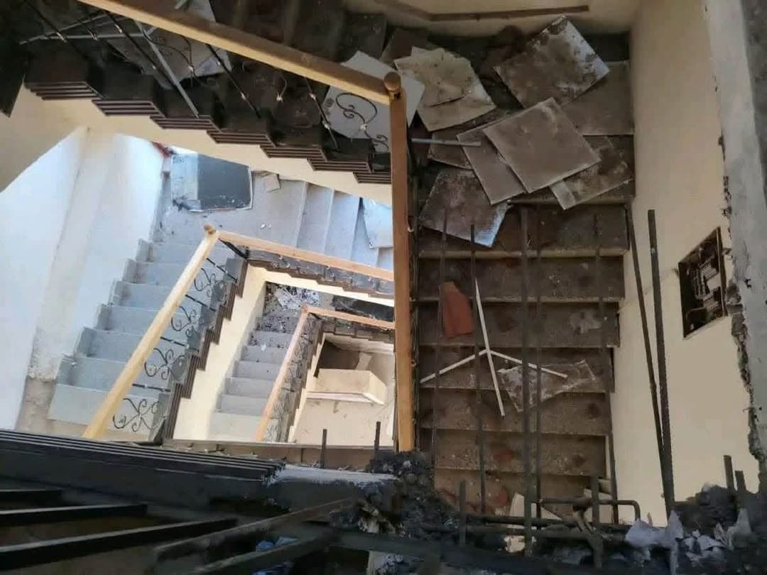 السياسة والأخبار