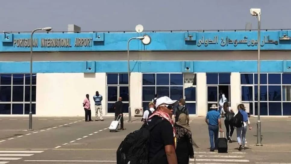 السياسة والأخبار