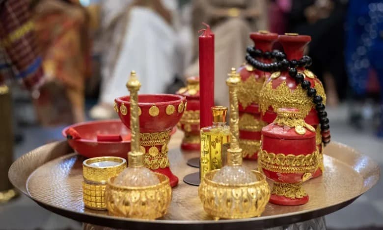 السياسة والأخبار