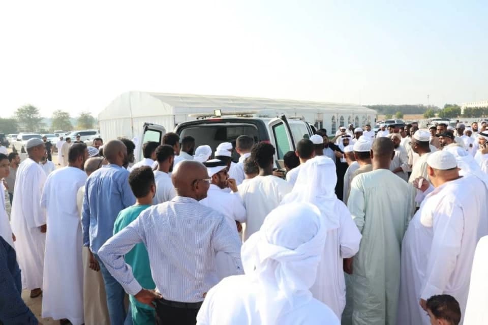 السياسة والأخبار