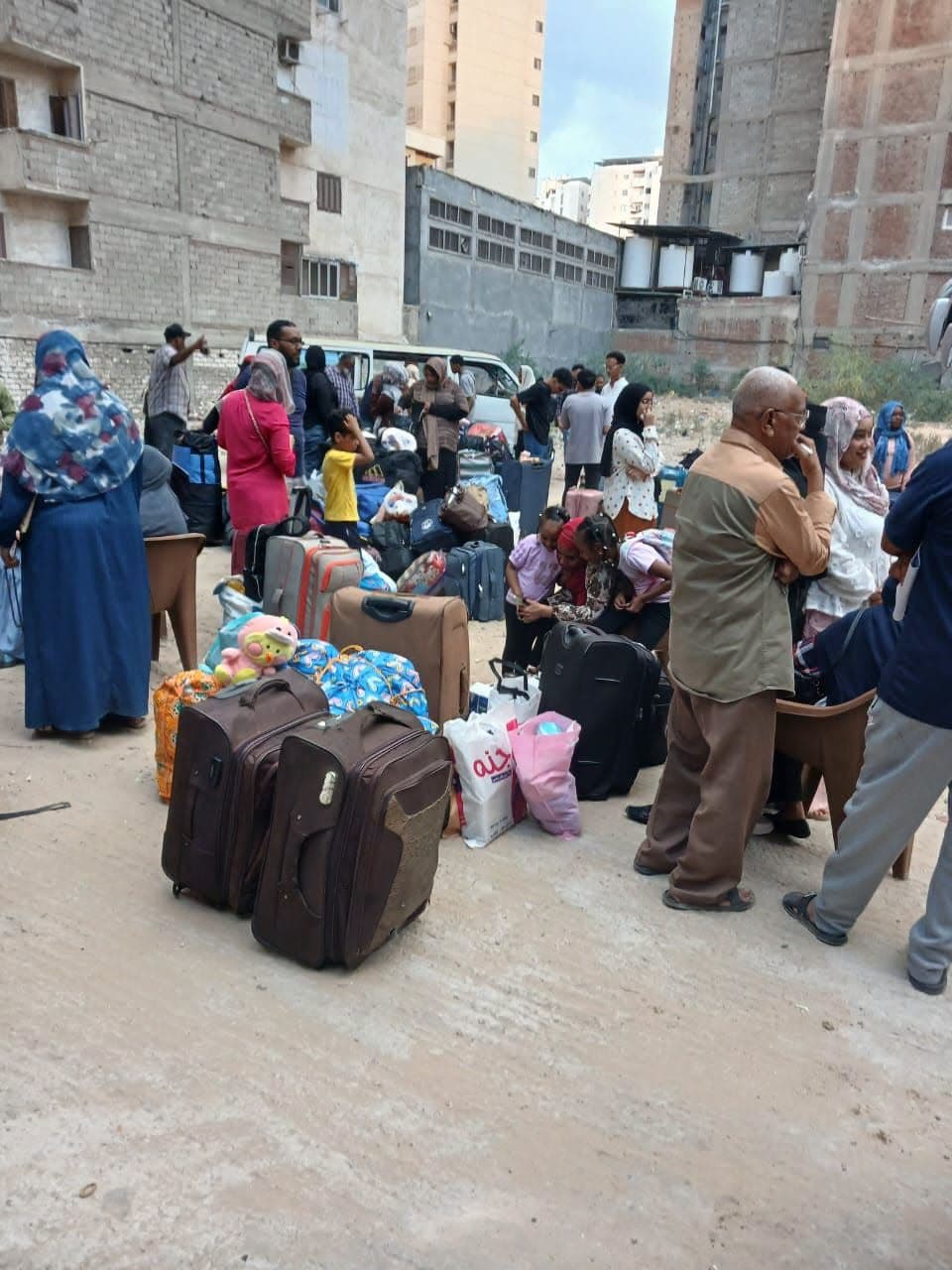 السياسة والأخبار