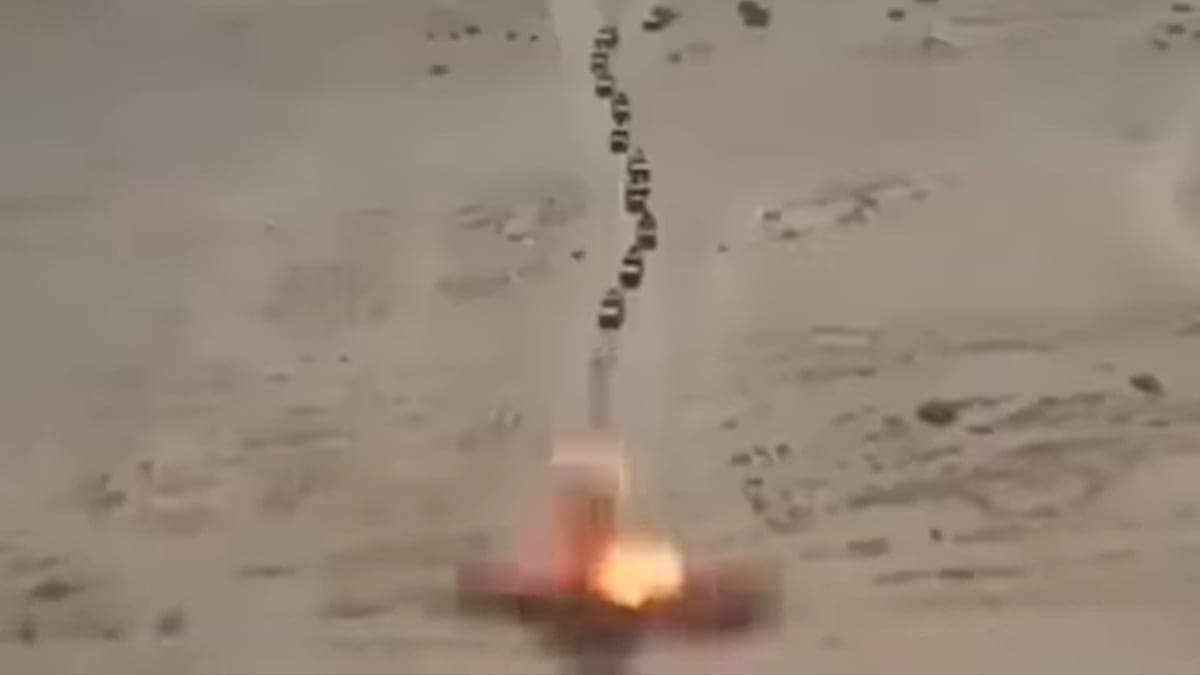 السياسة والأخبار