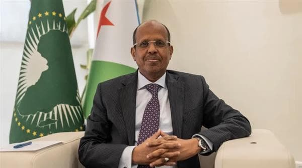 السياسة والأخبار